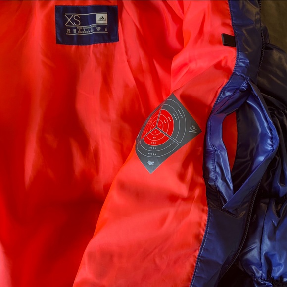 Adidas Puffer Coat in Dark Blue - Picture 6 of 13